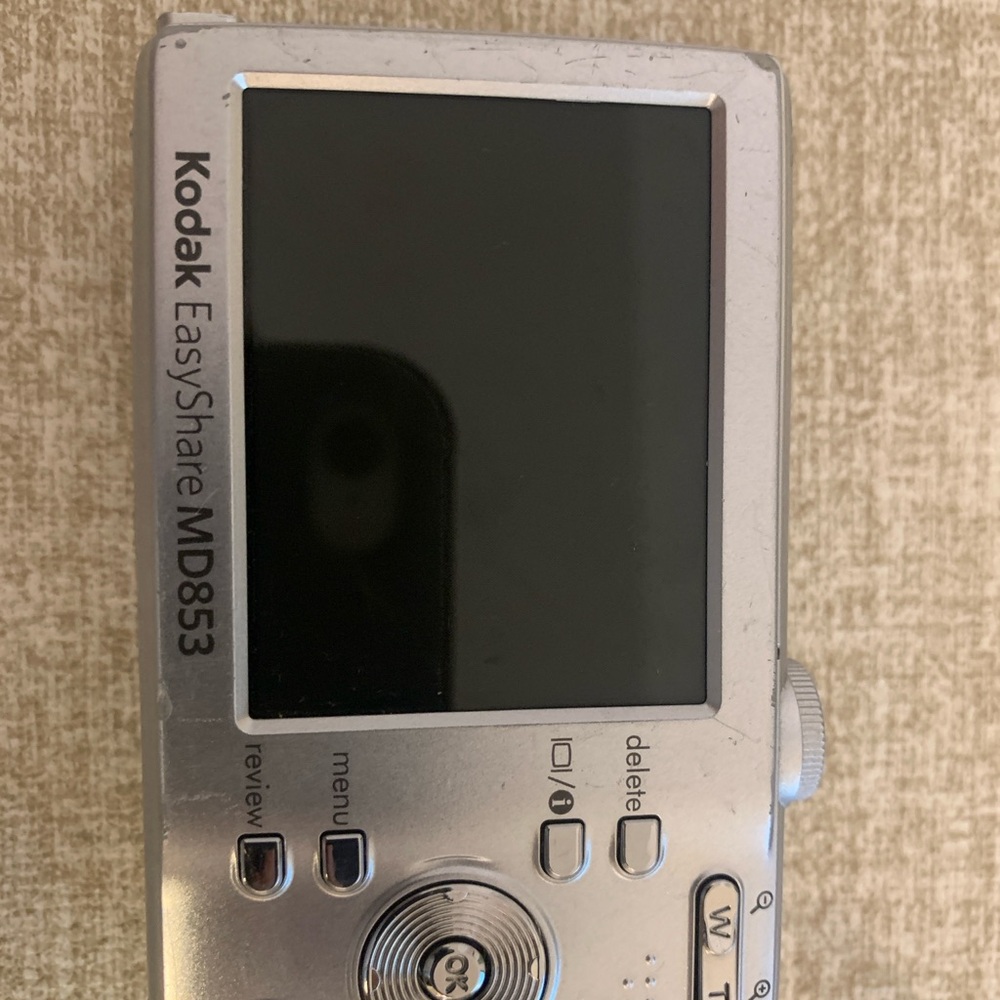 Kodak EasyShare MD853 Silver Camera